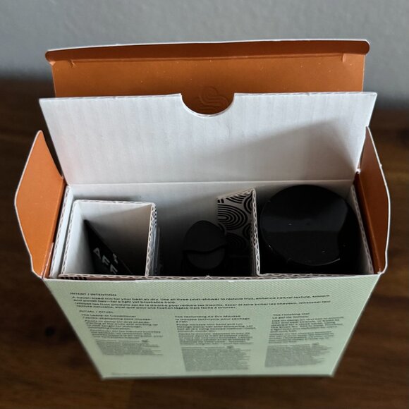 Crown Affair - The Mini Air Dry Hair Set - Picture 6 of 7